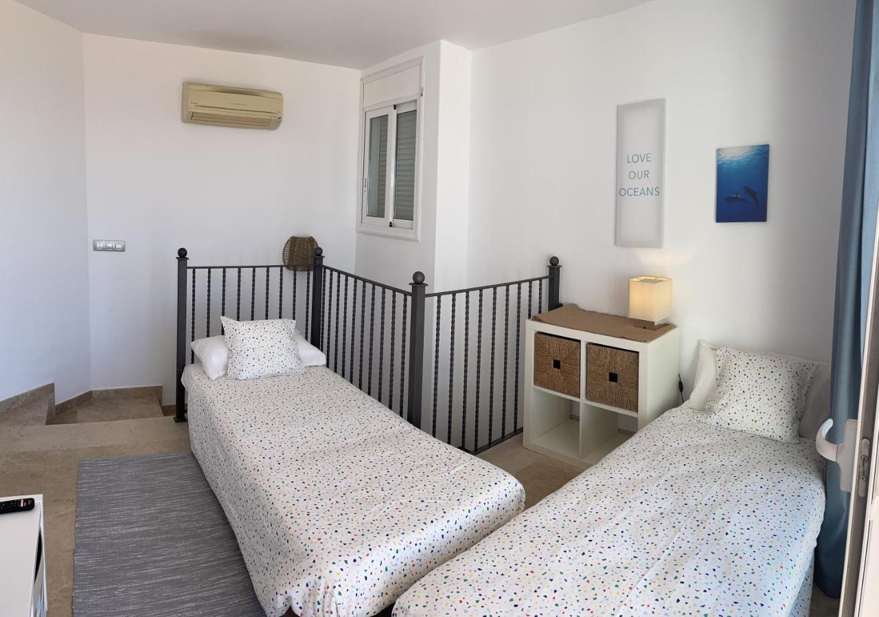 Amazing Duplex With Large Terrace And Sea Views Daire Puerto de Santiago  Dış mekan fotoğraf